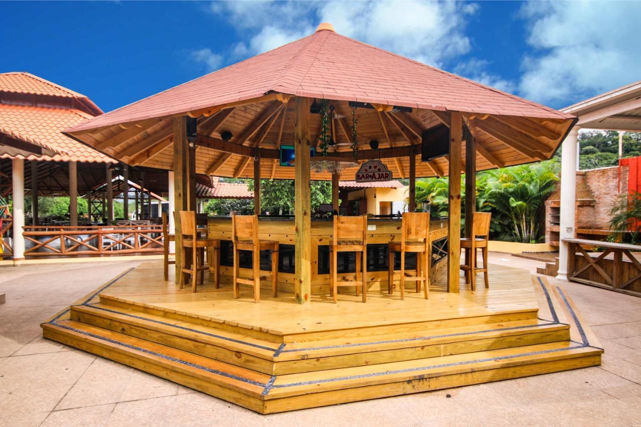 Bonao Deluxe Suites Guacamayos - Eco-Lodge & Swimming Pool المظهر الخارجي الصورة