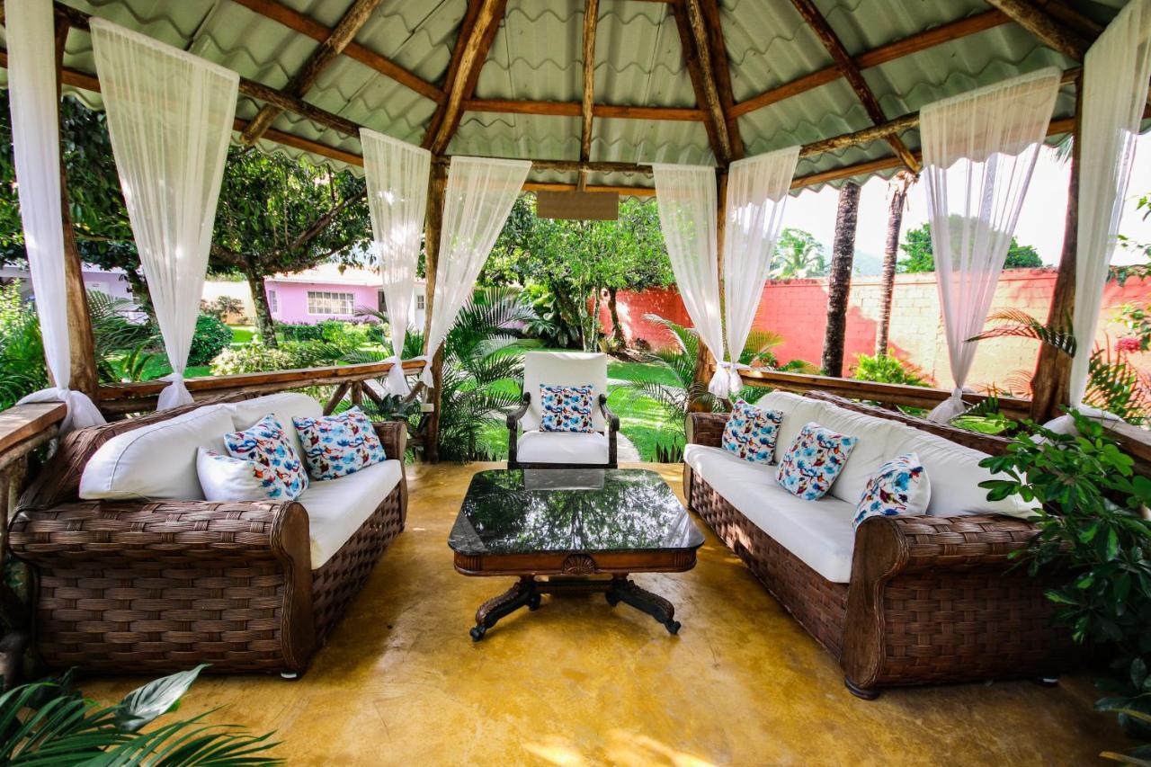 Bonao Deluxe Suites Guacamayos - Eco-Lodge & Swimming Pool المظهر الخارجي الصورة