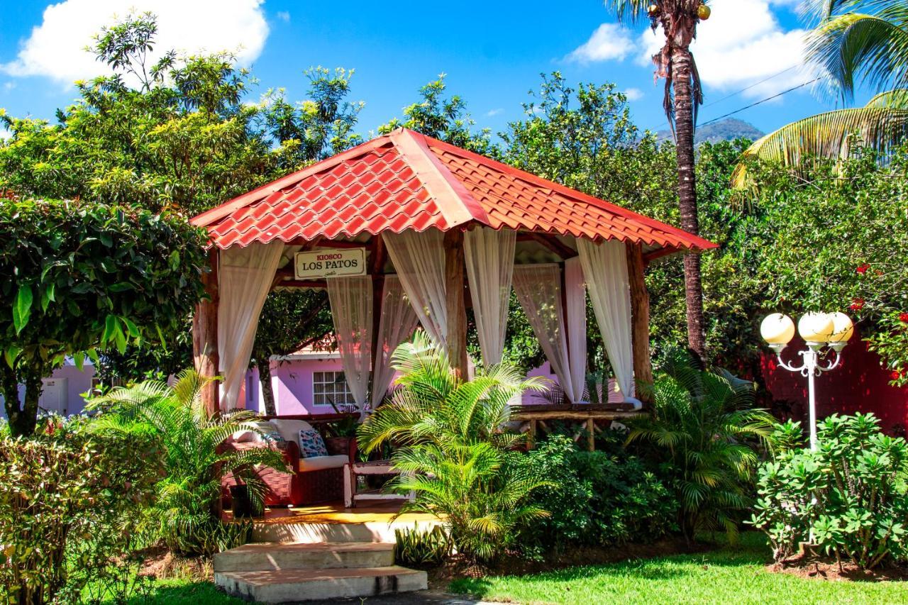 Bonao Deluxe Suites Guacamayos - Eco-Lodge & Swimming Pool المظهر الخارجي الصورة
