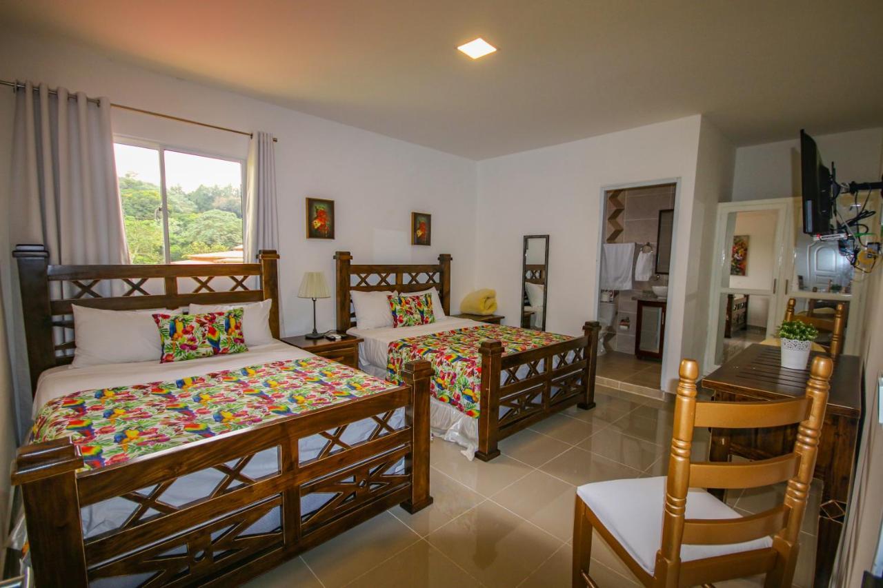 Bonao Deluxe Suites Guacamayos - Eco-Lodge & Swimming Pool المظهر الخارجي الصورة