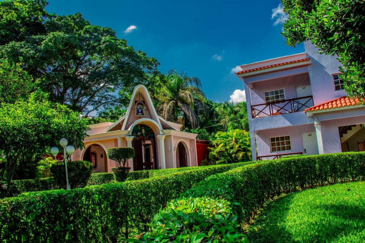Bonao Deluxe Suites Guacamayos - Eco-Lodge & Swimming Pool المظهر الخارجي الصورة