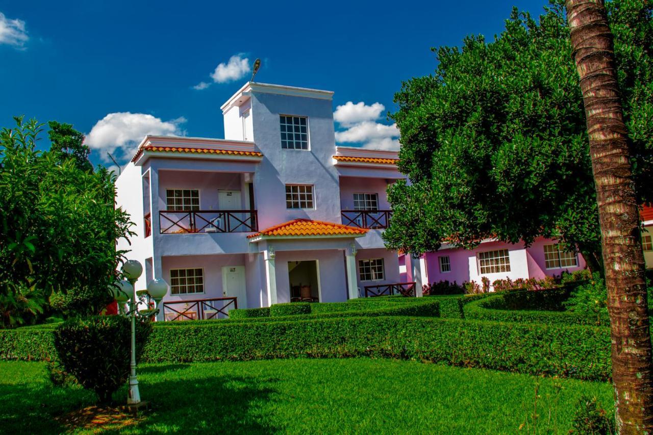 Bonao Deluxe Suites Guacamayos - Eco-Lodge & Swimming Pool المظهر الخارجي الصورة